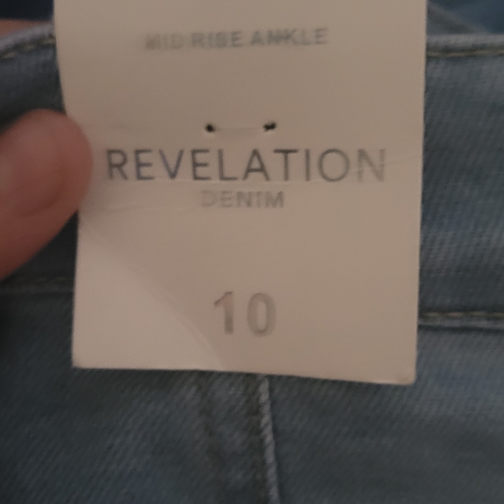 Revelation Denim Mid Rise Ankle Jeans